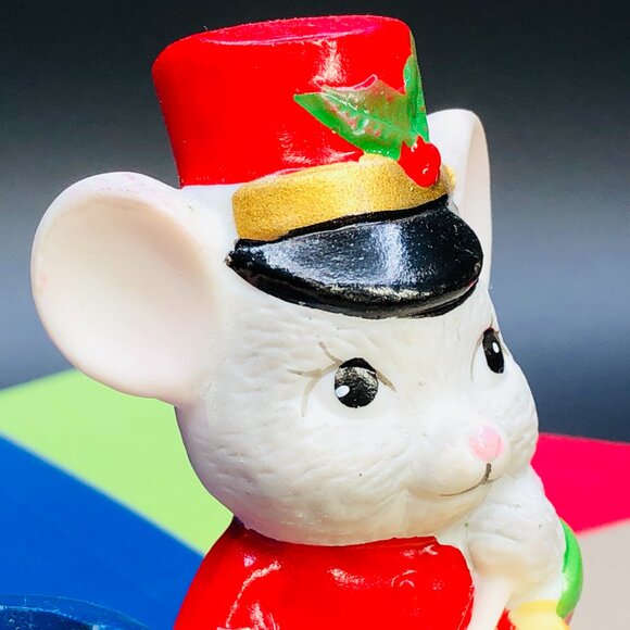 Vintage 90s HOLIDAY FRIENDS Mouse Drummer Candleholder Bisque Figurine - Picture 3 of 11